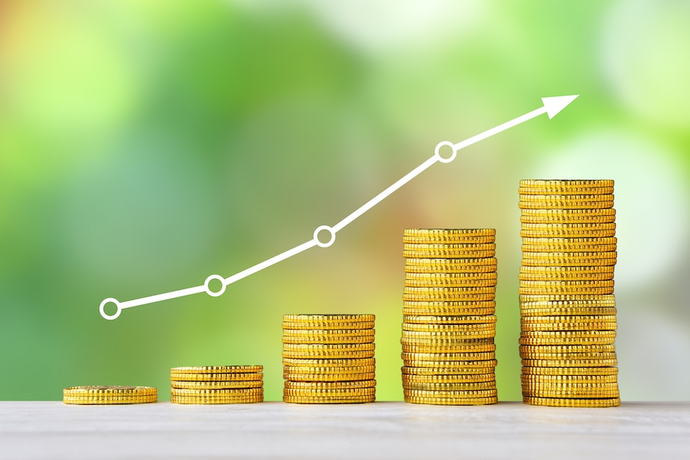 積み重ねたコイン